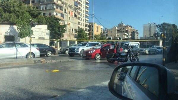 بالفيديو: قطع السير عند تقاطع قصقص