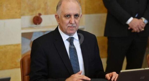 فهمي هنأ قوى الامن وشعبة المعلومات على جهودهم في كشف مهربي الكابتاغون الاسبوع الماضي وتوقيف 3 من المتورطين