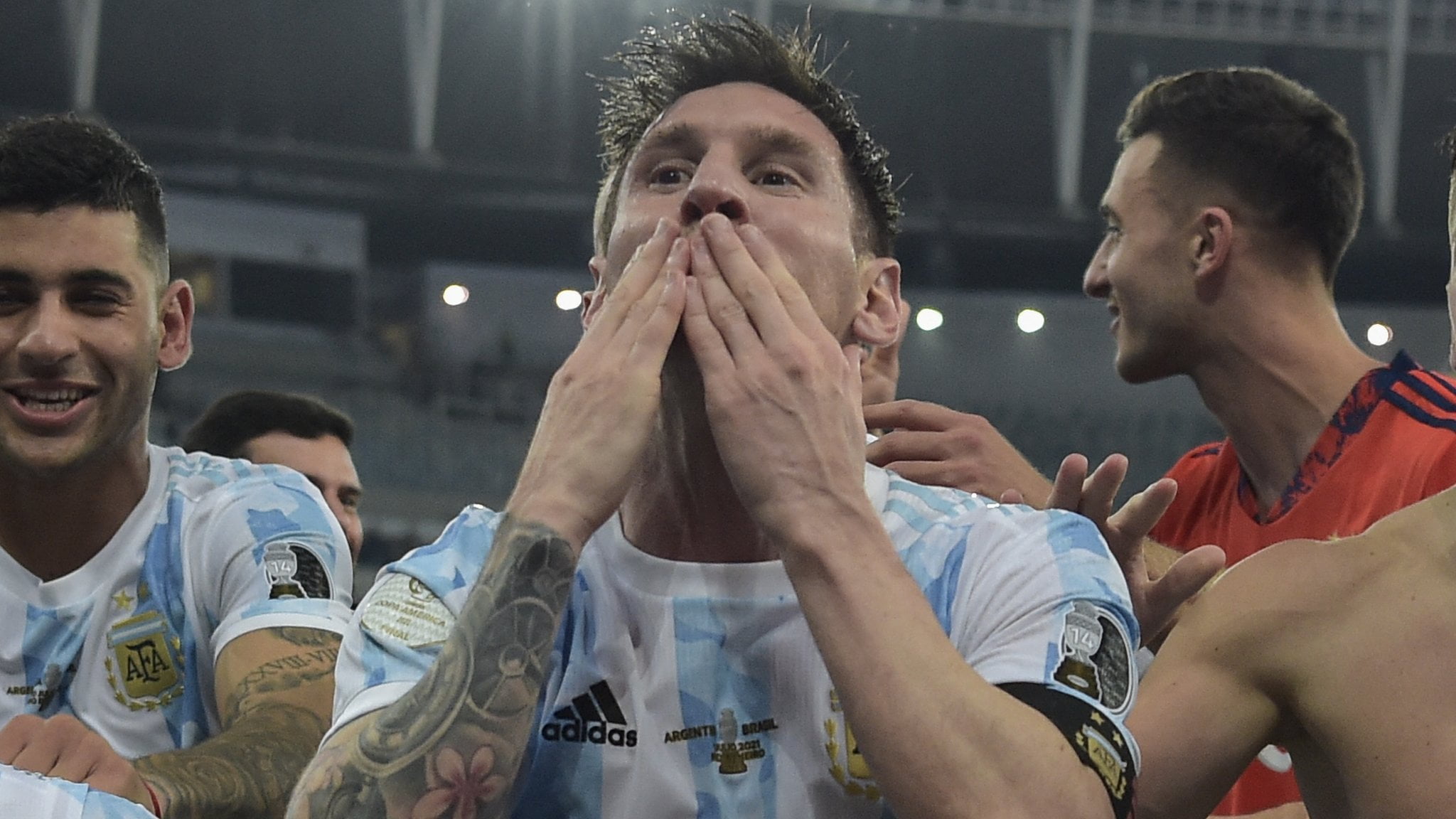 كوبا أمريكا: ميسي يفوز بالبطولة لأول مرة مع منتخب بلاده الأرجنتين