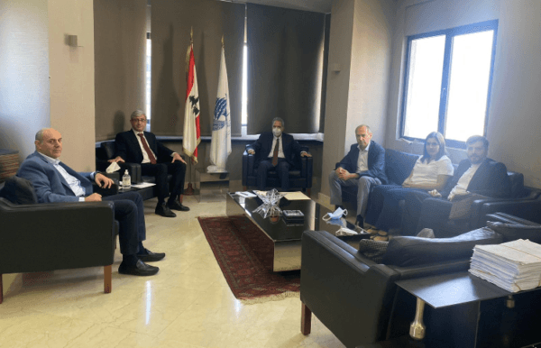 لقاء بين وزني والمجذوب عرض آلية التعاون لتسهيل العودة الى المدارس 1 لقاء بين وزني والمجذوب عرض آلية التعاون لتسهيل العودة الى المدارس