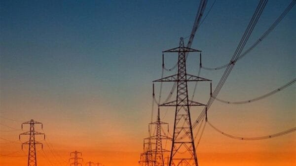 قيمة الثروة النفطية قد لا تقارب ما تمّ هدره في وزارة الطاقة