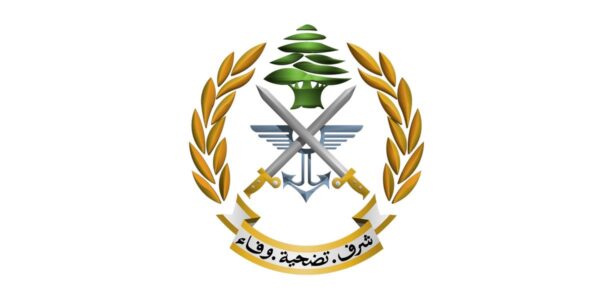 توقيف أشخاص وضبط 6400 ليتر بنزين، دخان ومواد غذائية، مُعدة للتهريب إلى سوريا 1 توقيف أشخاص وضبط 6400 ليتر بنزين، دخان ومواد غذائية، مُعدة للتهريب إلى سوريا