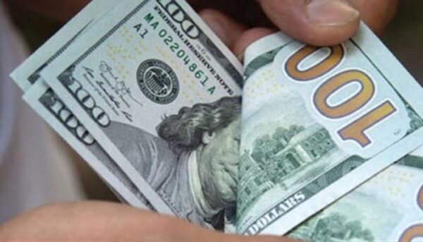سعر الدولار في لبنان اليوم الثلاثاء 3 آب 2021.. نصف سكان لبنان فقراء