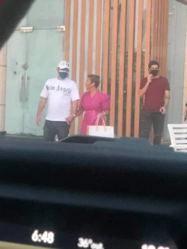 بالصور والفيديو: زواج الفنانة أصالة من مدير أعمال ماجد المهندس 2 بالصور والفيديو: زواج الفنانة أصالة من مدير أعمال ماجد المهندس