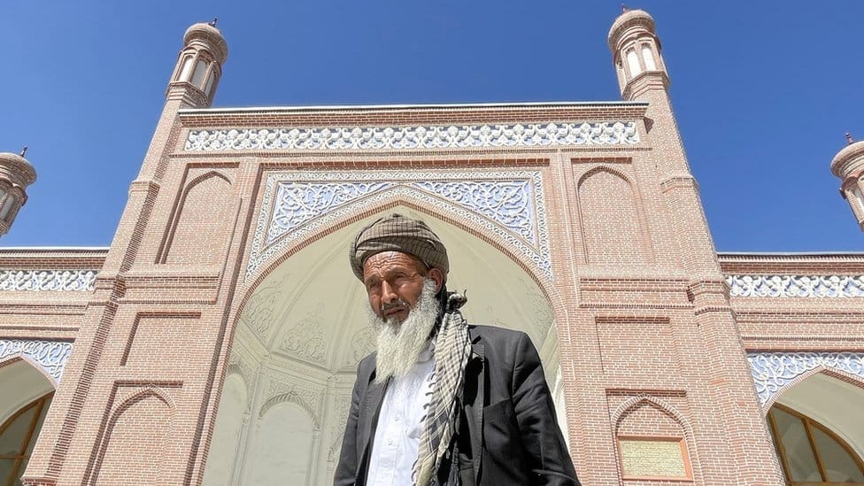 أفغانستان: مقتل وإصابة أكثر من عشرين شخصا في تفجير استهدف مسجدا في كابل