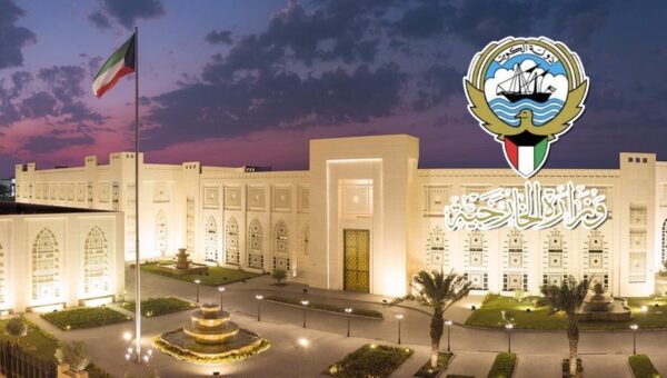 السفارة الكويتية تدعو الكويتيين المتواجدين في بيروت لالتزام الحيطة والحذر