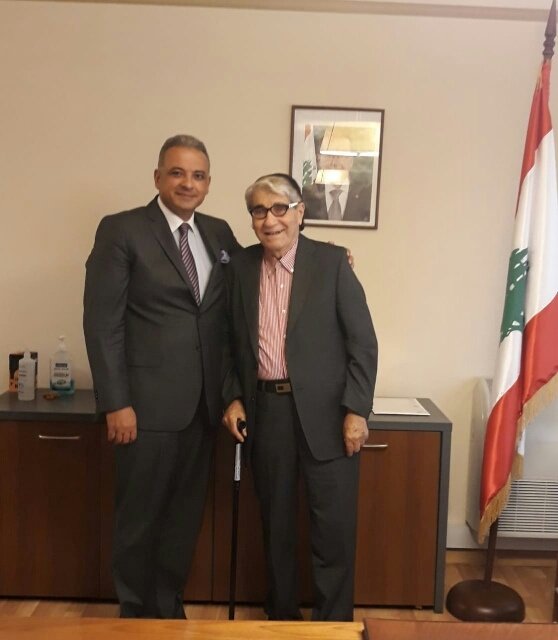 هموم الفنانين ومبادرات وزارة الثقافة في لقاء ضم المرتضى إلى أبي سليم