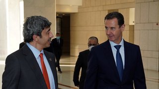 الإمارات وسوريا: ما دلالات زيارة وزير الخارجية الإماراتي إلى دمشق ولقائه الأسد؟
