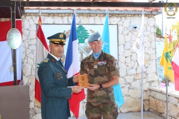 الجيش: تسلم هبة من السفارة الفرنسية