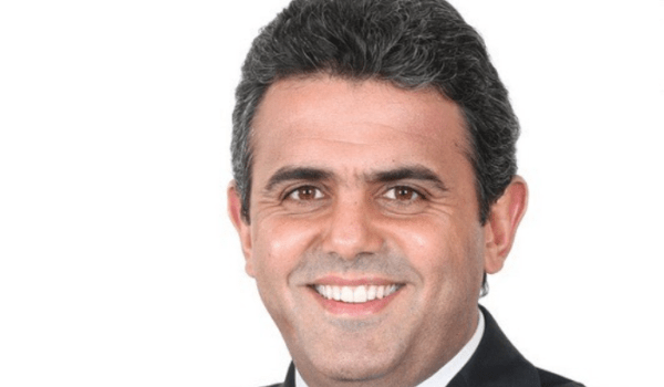 الحواط لرئيس الجمهورية: لا نريد حزبا مسلحا يمسك بقرار الحرب والسلم بل نريد العيش بسلام واستقرار