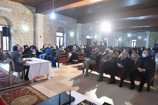 غياث يزبك من "زان": كلام عون خطير، وحلم شخص بالرئاسة كلّفنا حياتنا ومصارفنا ومدارسنا ومستشفياتنا