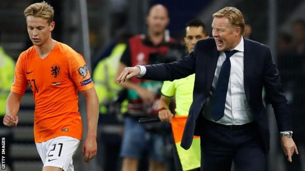 كومان، مدرب برشلونه السابق، يخلف فان غال في تدريب منتخب هولندا بعد كأس العالم