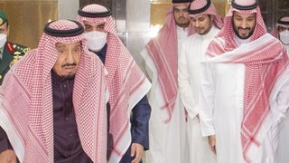 التايمز: الأسرة السعودية الحاكمة أُجبرت على بيع العديد من ممتلكاتها