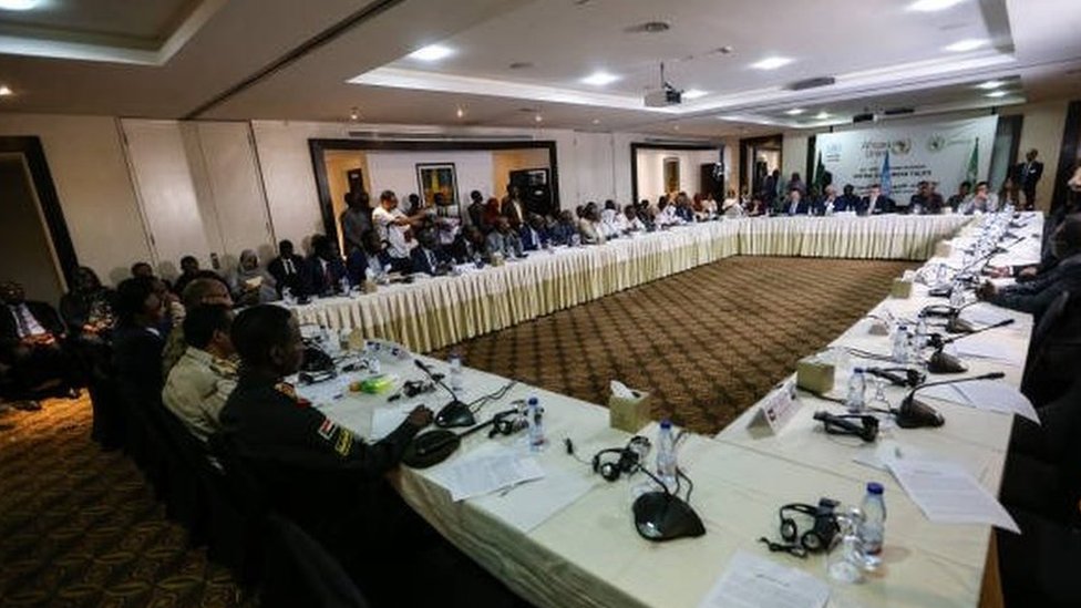 السودان: ماذا يعني إرجاء الحوار السياسي لأجل غير مسمى؟