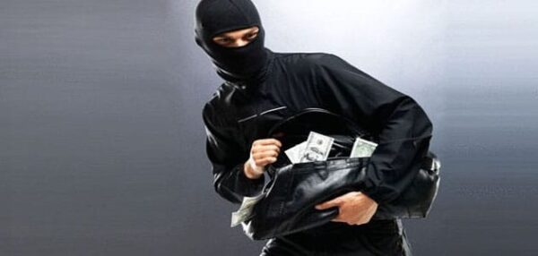 تعرض مواطن لسرقة محفظته على طريق عام مرجعيون القليعة 3 تعرض مواطن لسرقة محفظته على طريق عام مرجعيون القليعة