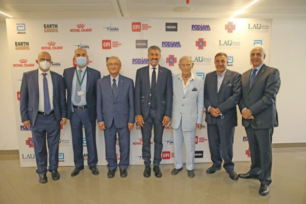 بالصور: المركز الطبيّ للجامعة اللبنانية الأميركية مستشفى رزق يتشارك مع جامعة سان جورج في بيروت لتنظيم مؤتمر صحفيّ ألقاه مكسيم شعيا