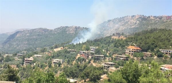 حريق كبير في بلدة قبعيت... والاهالي يناشدون