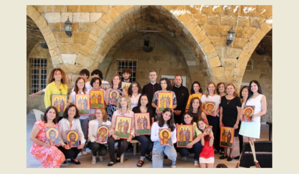 المونسنيور فرنجية بارك الايقونات في عيد المكرم اسطفان الدويهي في اهدن 1 المونسنيور فرنجية بارك الايقونات في عيد المكرم اسطفان الدويهي في اهدن