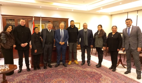 كسبار استقبل وليام نون مع وفد شكره على دعم نقابة المحامين 1 كسبار استقبل وليام نون مع وفد شكره على دعم نقابة المحامين