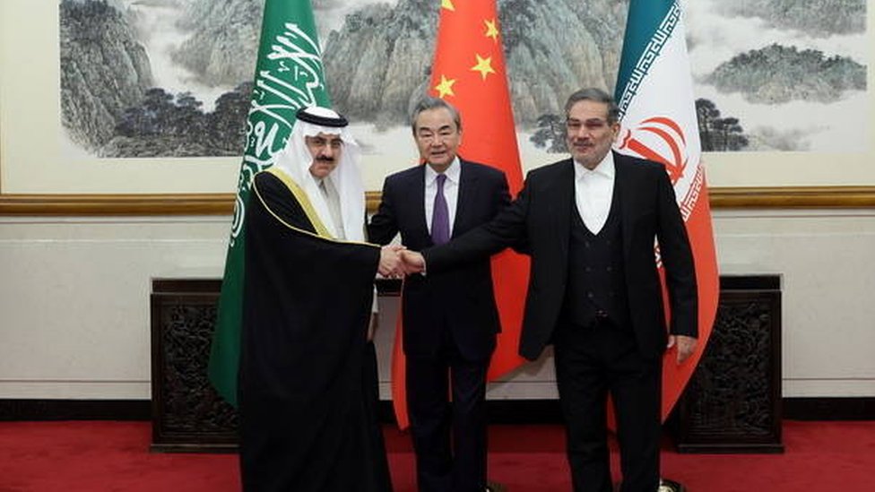 السعودية وإيران: العاهل السعودي يدعو الرئيس الإيراني لزيارة الرياض
