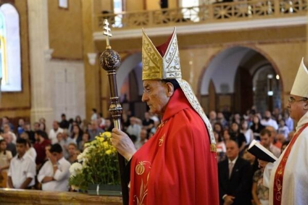 الراعي: 2،300.000 نازح سوري يسابقون اللبنانيين على لقمة عيشهم، والأسرة الدولية تحميهم على حساب لبنان