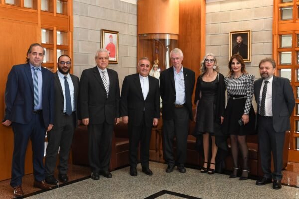 بالصور: توقيع إتفاقية تعاون بين جامعة البلمند والجمعية الخيرية اليونانية في بيروت