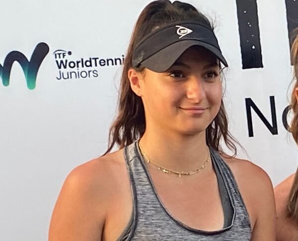 الدورة الدولية الثانية بالتنس تختتم السبت.. 4 مباريات نهائية واللبنانية بشور في نهائي الفردي