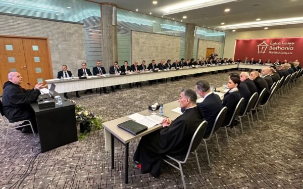 التيار: نتمنى أن يفضي لقاء بيت عنيا الى تنبيه النواب المسيحيين الى المخاطر الوجودية