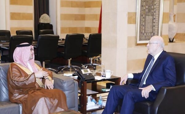 عودة سورية إلى الجامعة العربية عزّزت آمال ترشيح فرنجية ومخاوف توطين اللاجئين