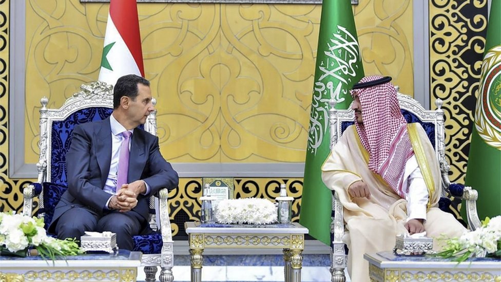 القمة العربية 2023: الأسد يحضر قمة الجامعة العربية وسط معارضة غربية لعودته - الغارديان