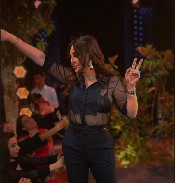 بالصور.. إليسا بحفل القاهرة للجمهور المصري: الشعب المقرب إلى قلبي بعد لبنان