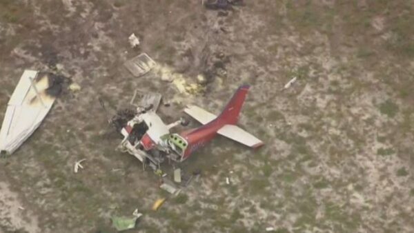 plane crashes at southern Florida airport