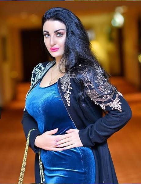 الراقصة صافيناز: خايفة أموت وأنا برقص على المسرح.. ومحدش بيعمل فرحة من غير راقصة