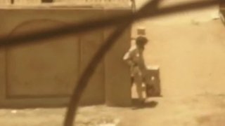اشتباكات السودان: غضب واسع بعد فيديو متداول لحادثة "اغتصاب" سيدة في شوارع الخرطوم