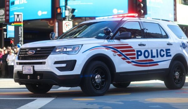 D.C. Shooting Leaves One Man Dead, Suspect Arrested 1 D.C. Shooting