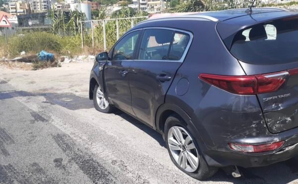 بالصور: ثلاثة جرحى جراء حادث سير على اوتوستراد نهر ابراهيم 3 بالصور: ثلاثة جرحى جراء حادث سير على اوتوستراد نهر ابراهيم