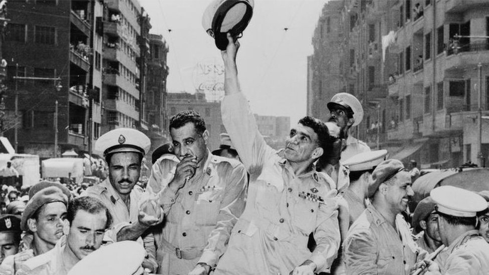 23 يوليو: بريطانيا لم تستبعد السعي إلى تشكيل تحالف غربي للتدخل في مصر بعد انقلاب الضباط الأحرار - وثاثق بريطانية