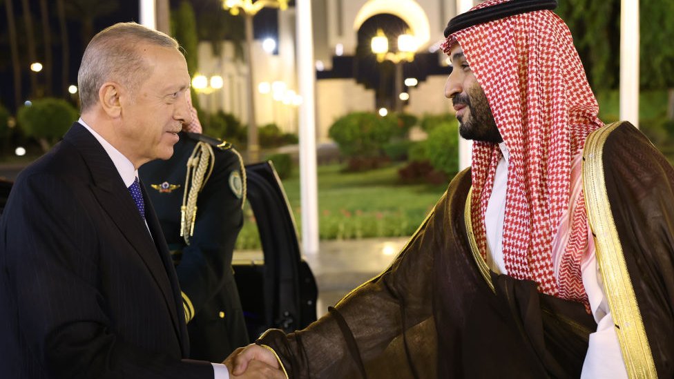 هل ينجح أردوغان في استعادة مكانة تركيا في المنطقة العربية؟
