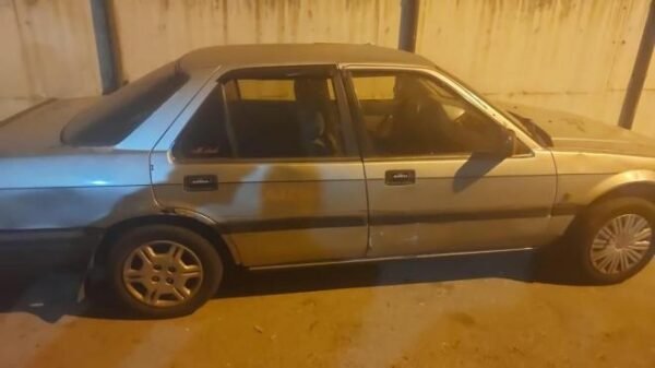 بالصور: توقيف السّيّدة التي اقـتـحـمت ميني ماركت داخل محطة وقود