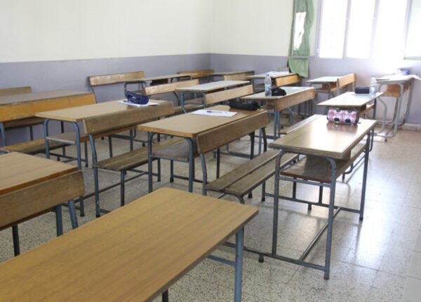 اللجنة الفاعلة لمتعاقدي الأساسي الرسمي ناقشت شؤون القطاع