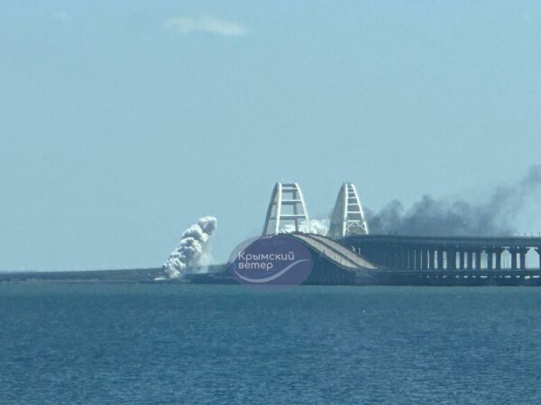 Russian official: 2 Ukrainian missiles shot down near the Crimean Bridge 1 Russian official: 2 Ukrainian missiles shot down near the Crimean Bridge
