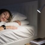 لماذا ينبغي عليك تثبيت مواعيد نومك طوال الأسبوع؟