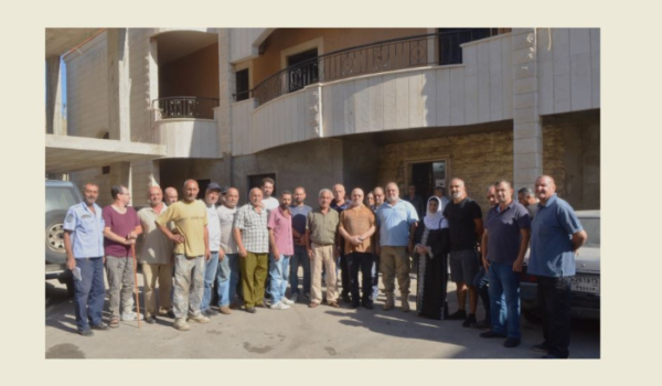 وقفة احتجاجية في برجا ضد موظفة في دائرة النفوس أساءت معاملة المختار عمر دمج