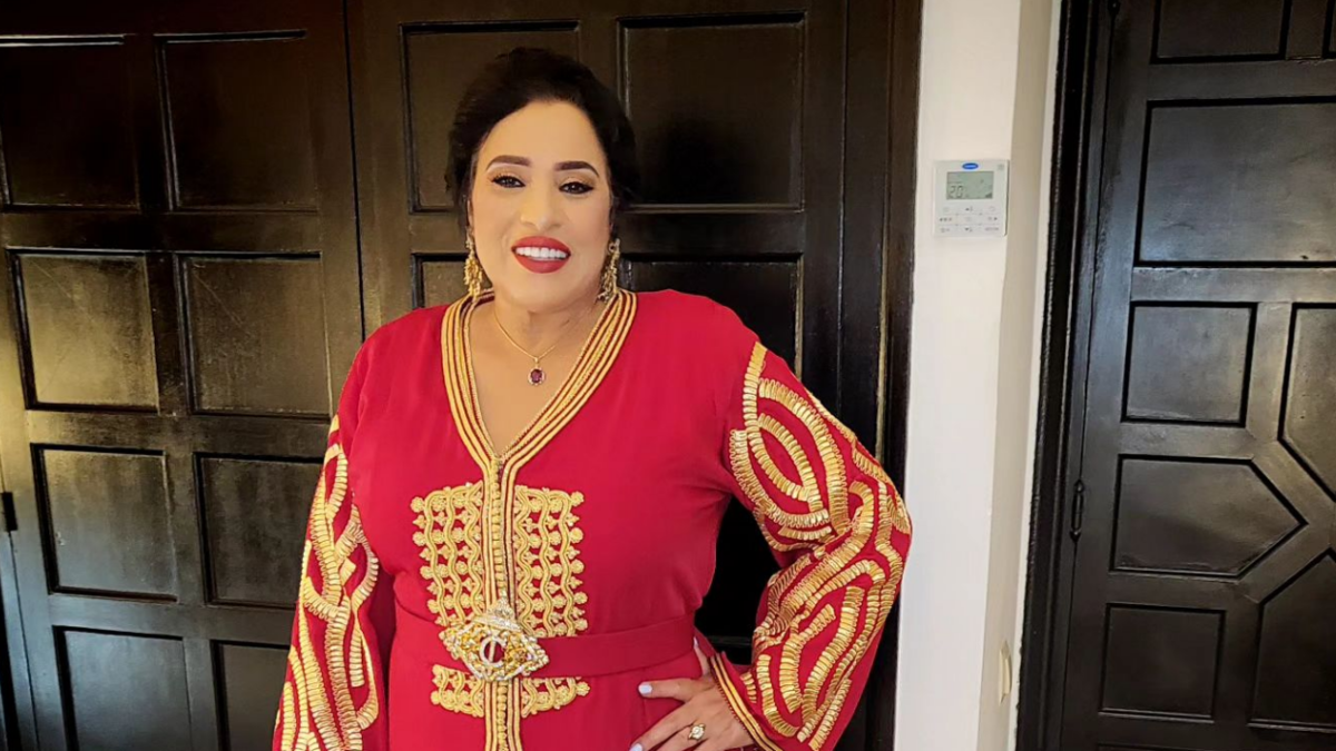 بعد 10 سنوات.. فنانة مغربية تربح معركة قضائية ضد فرقة بريطانية