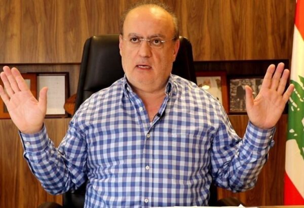 وهاب ردًا على جنبلاط: الشيخ حكمت الهجري ليس قائد السويداء والاستفراد بالمواقف ممنوع 1 وهاب ردًا على جنبلاط: الشيخ حكمت الهجري ليس قائد السويداء والاستفراد بالمواقف ممنوع