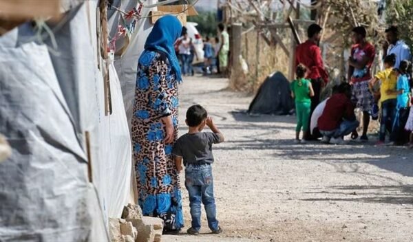 محافظ البقاع يحذّر من توافد النازحين بأعدادهم الكبيرة