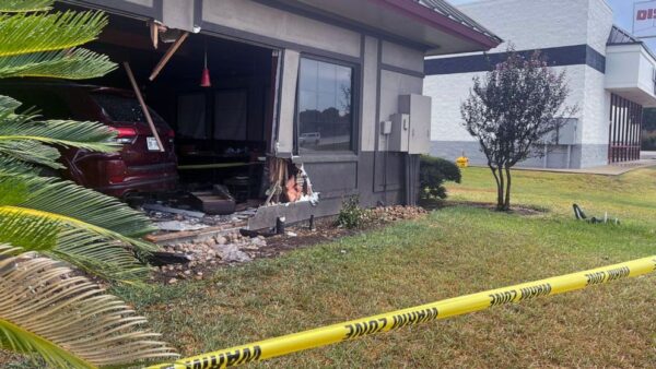At least 23 people injured after vehicle crashes into restaurant in Rosenberg, Texas