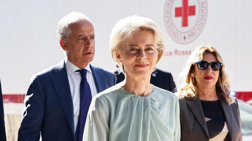المفوضية الأوروبية تدعم جزيرة لامبيدوزا الإيطالية في مواجهة موجات المهاجرين الأفارقة