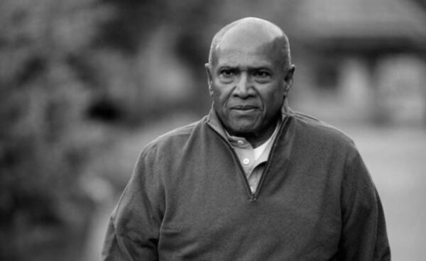 Malaysian billionaire Ananda Krishnan, has died 1 Ananda Krishnan