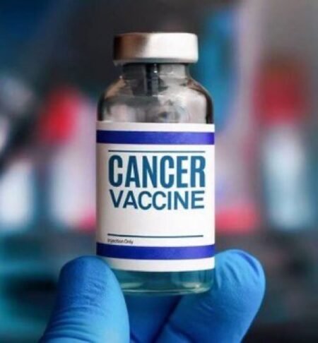 روسيا تعلن بدء إنتاج لقاح علاج السرطان مجاناً
